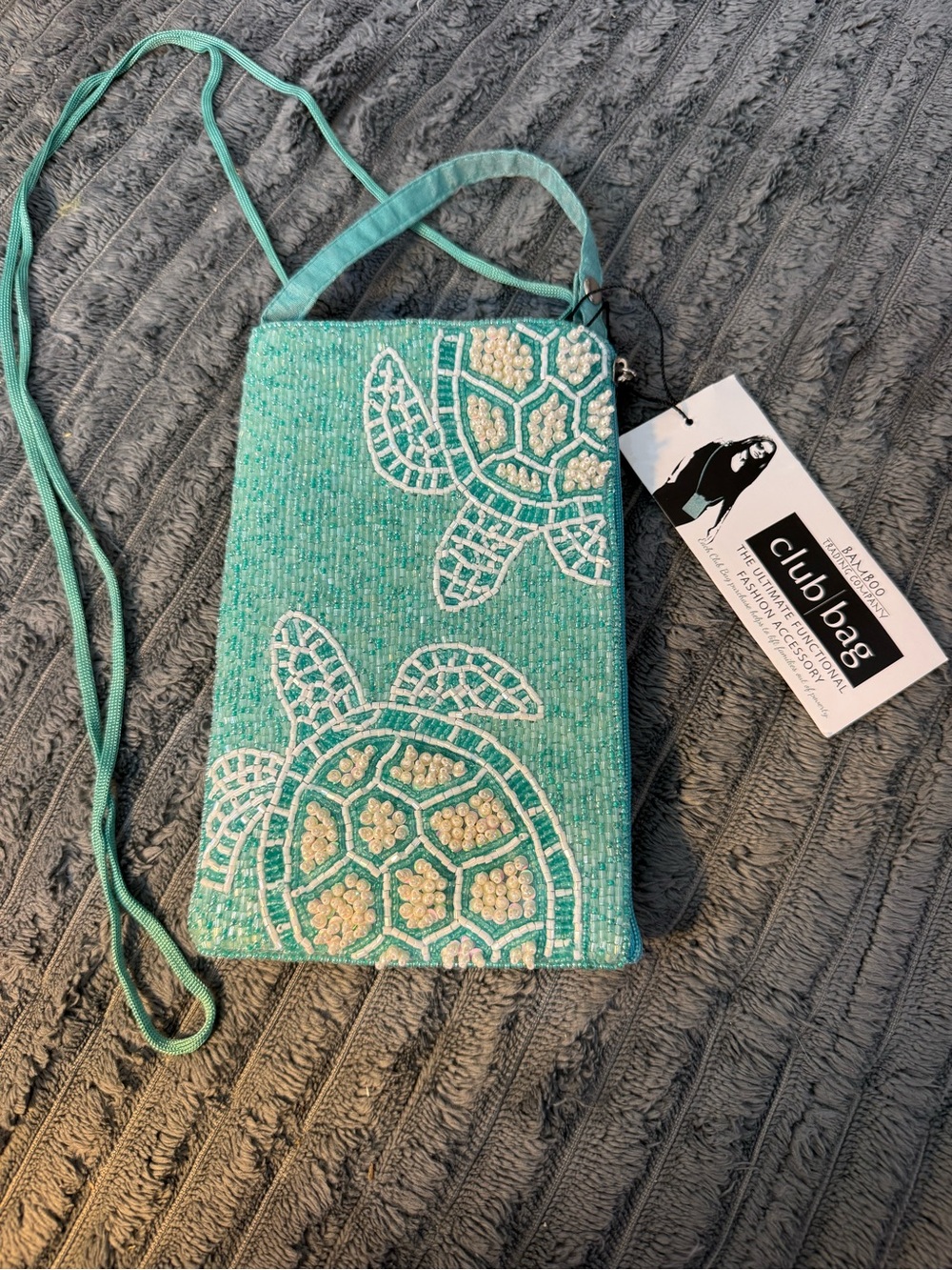 NWT Aqua Beaded Sea Turtle Crossbody